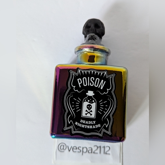 Target Bullseye Playground Halloween Potion Bottle Set Of 4 Glass W/ Stopper - Picture 3 of 7